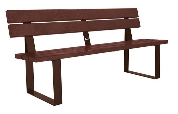 Banc Riga avec assise et dossier à lames.